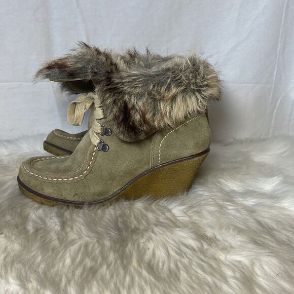 Aldo Suede Faux Fur Lined Chukka Style Lace Up Booties Sz 38/US 7.5 - Picture 4 of 7